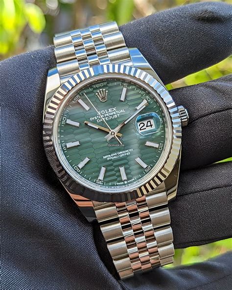 Rolex NEW Datejust 41mm Green Motif Index Dial 126334 